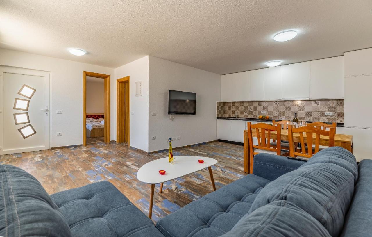 Apartments Larst Medulin Exterior foto