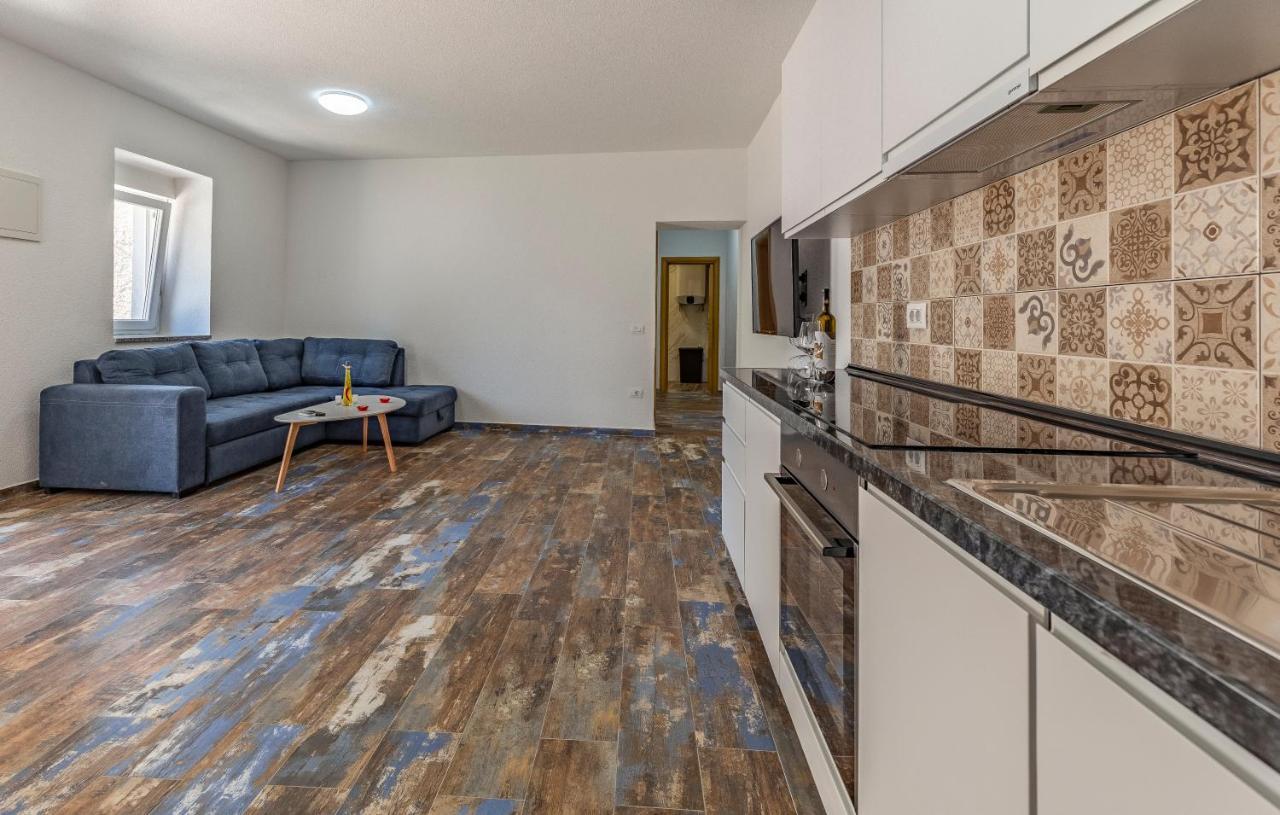 Apartments Larst Medulin Exterior foto